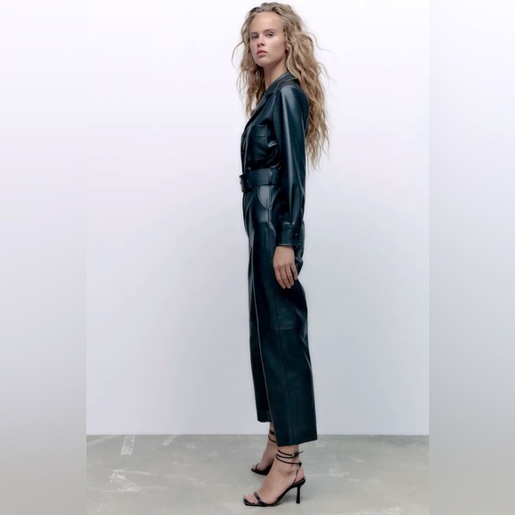 Zara FAUX LEATHER JUMPSUIT V-neck Long Sleeves Front & Back Patch Pockets NEW - Picture 5 of 10